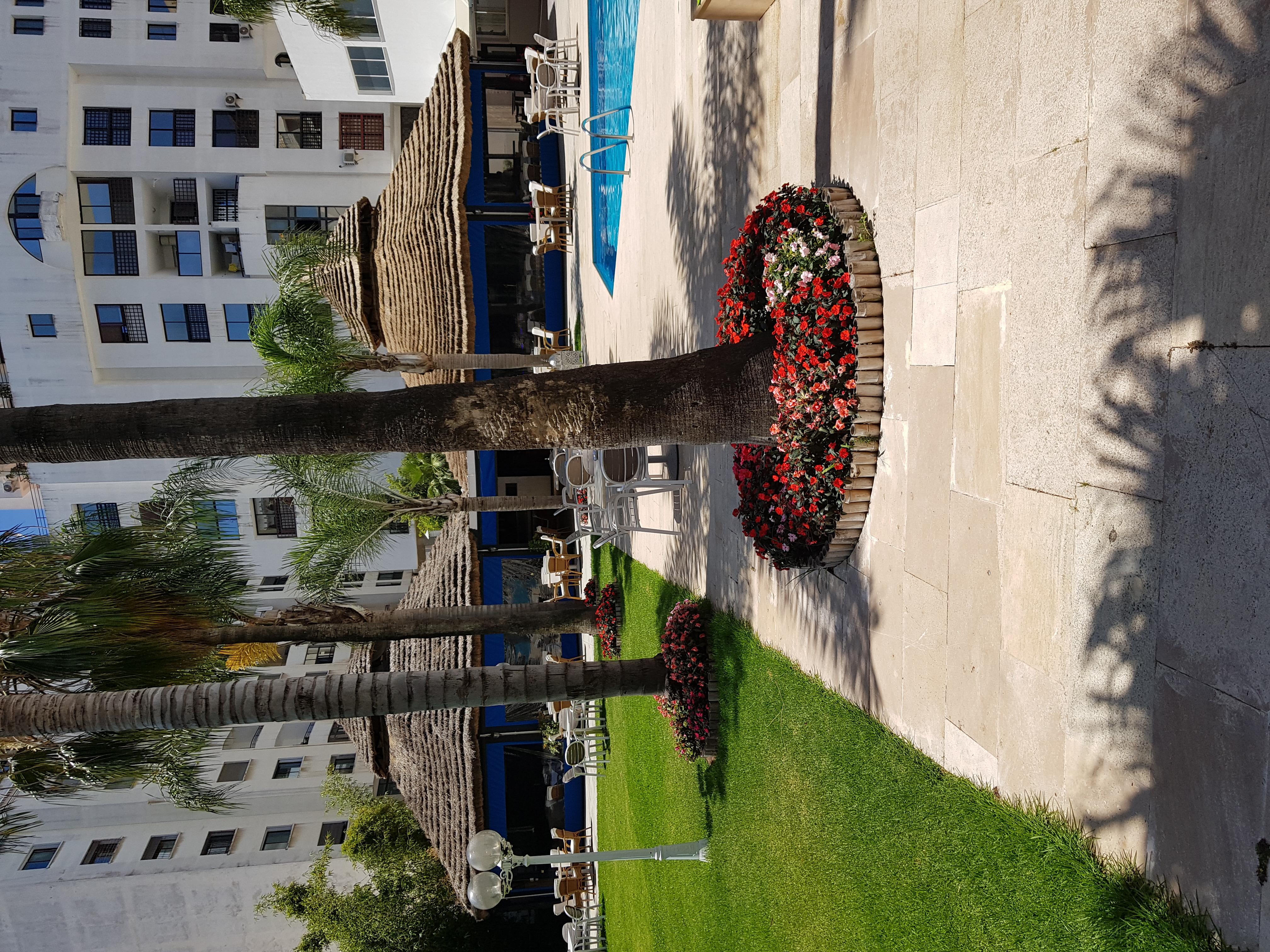El Oumnia Puerto & Spa Tangier Bagian luar foto