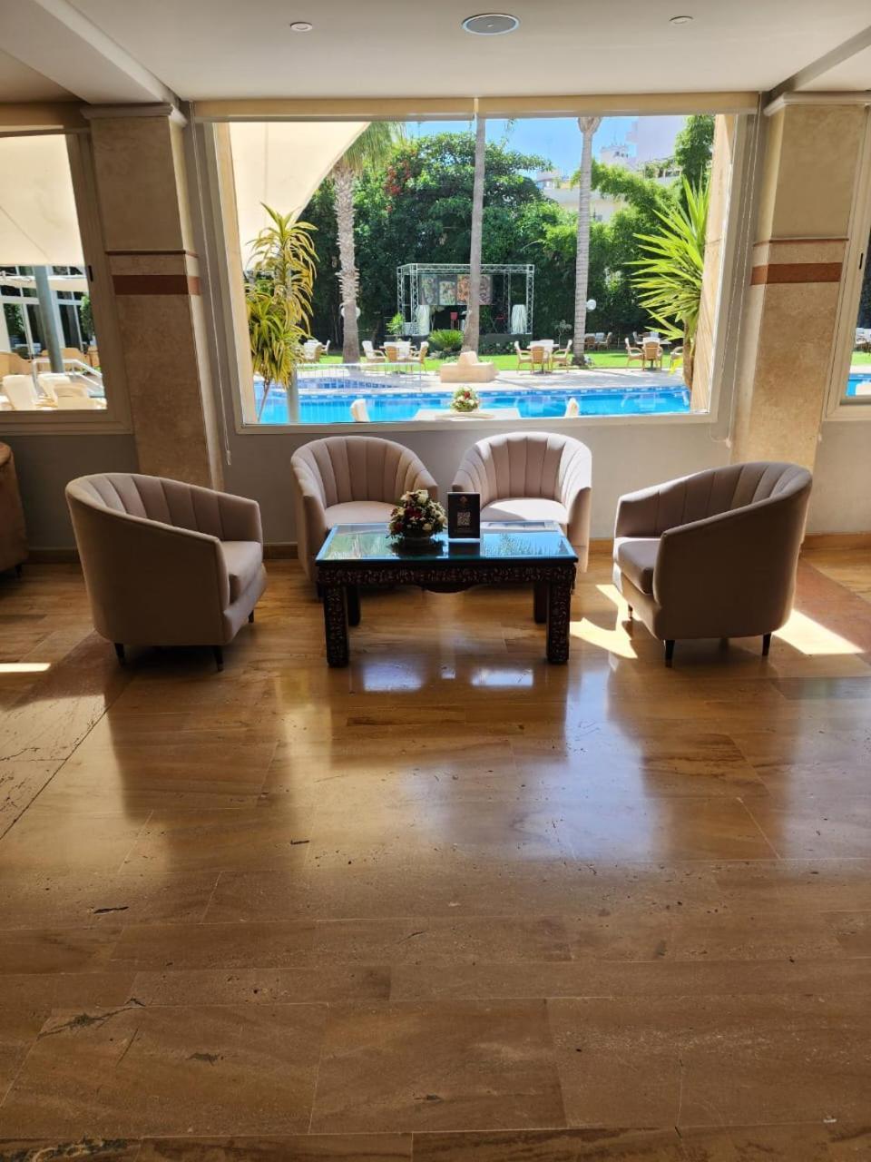 El Oumnia Puerto & Spa Tangier Bagian luar foto